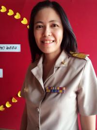 นางยุพลักษณ์ จันทร์เกษ